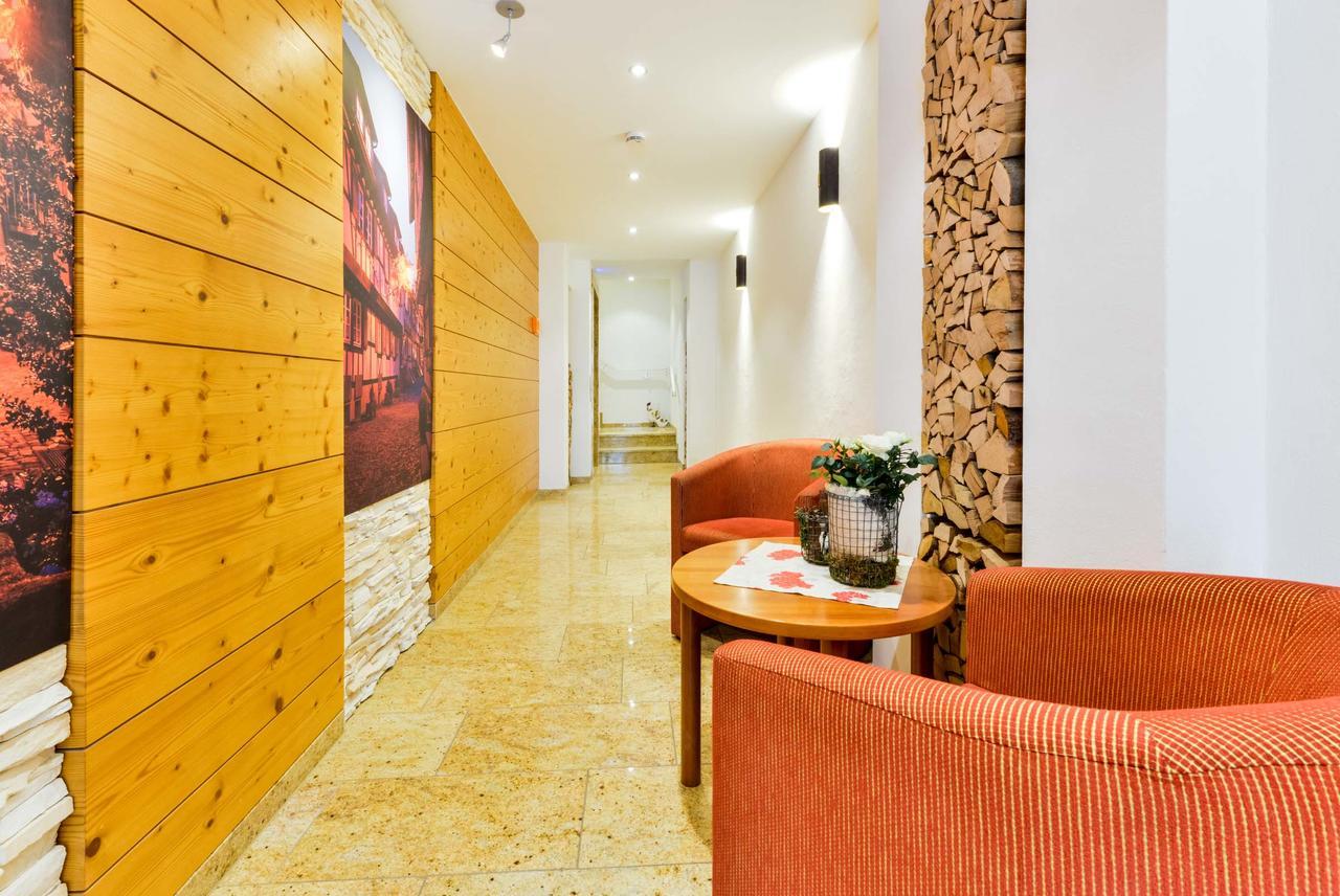 Hotel Restaurant Sonne 겐넨바흐 외부 사진